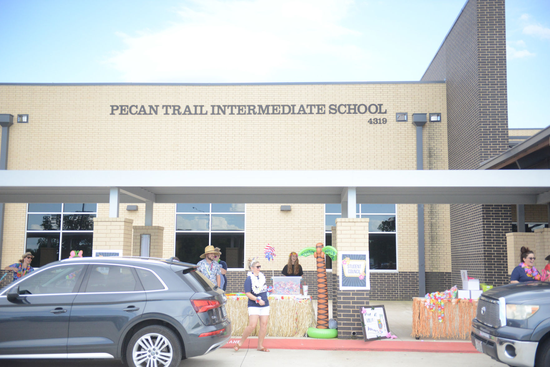 Pecan Trail Intermediate End-Of-Year Celebration